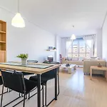 Piso 3 habitaciones plaza de garaje privada y gratuita