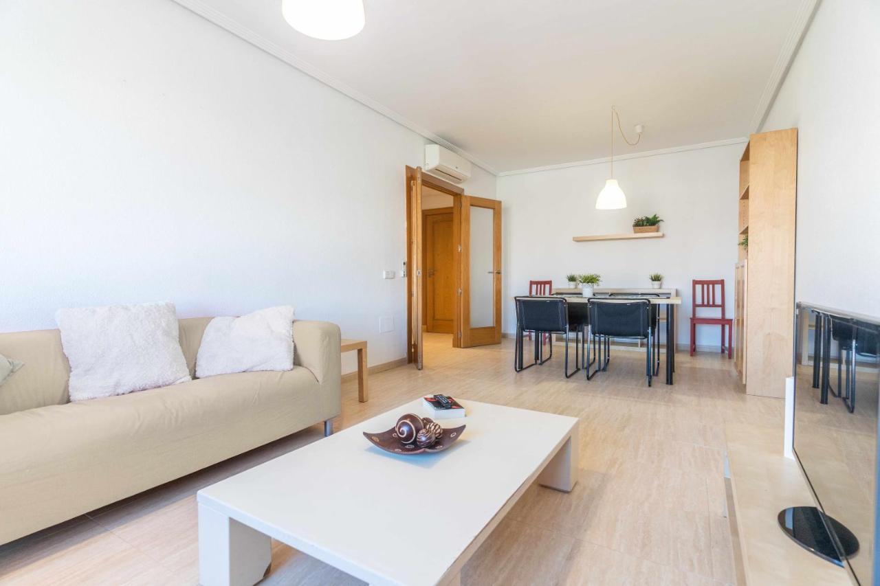 Piso 3 Plaza De Garaje Privada Y Gratuita