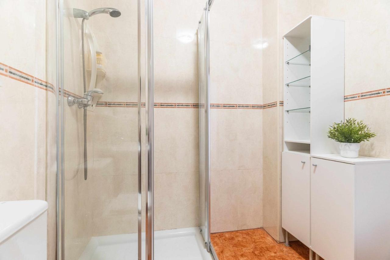 Piso 3 Plaza De Garaje Privada Y Gratuita Apartamento