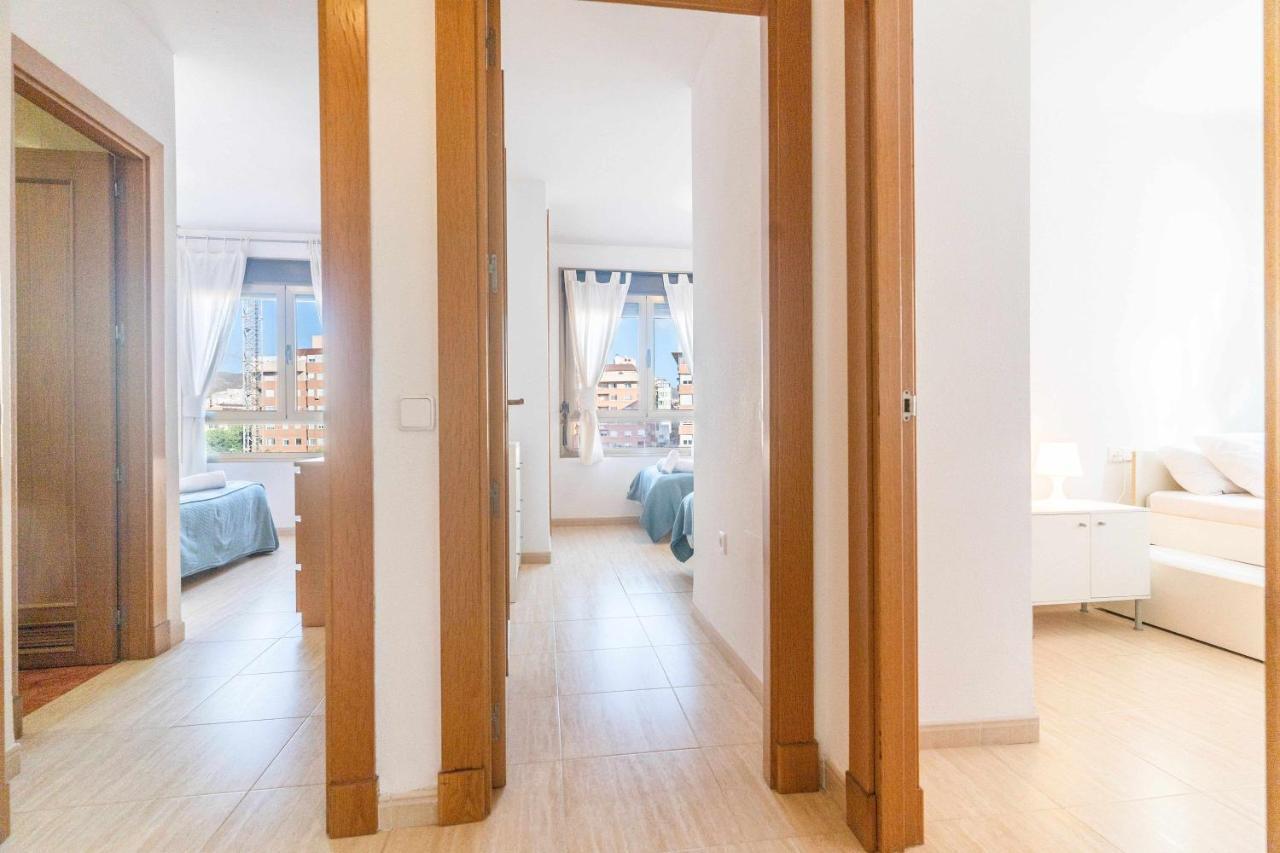 Piso 3 Plaza De Garaje Privada Y Gratuita * Almería